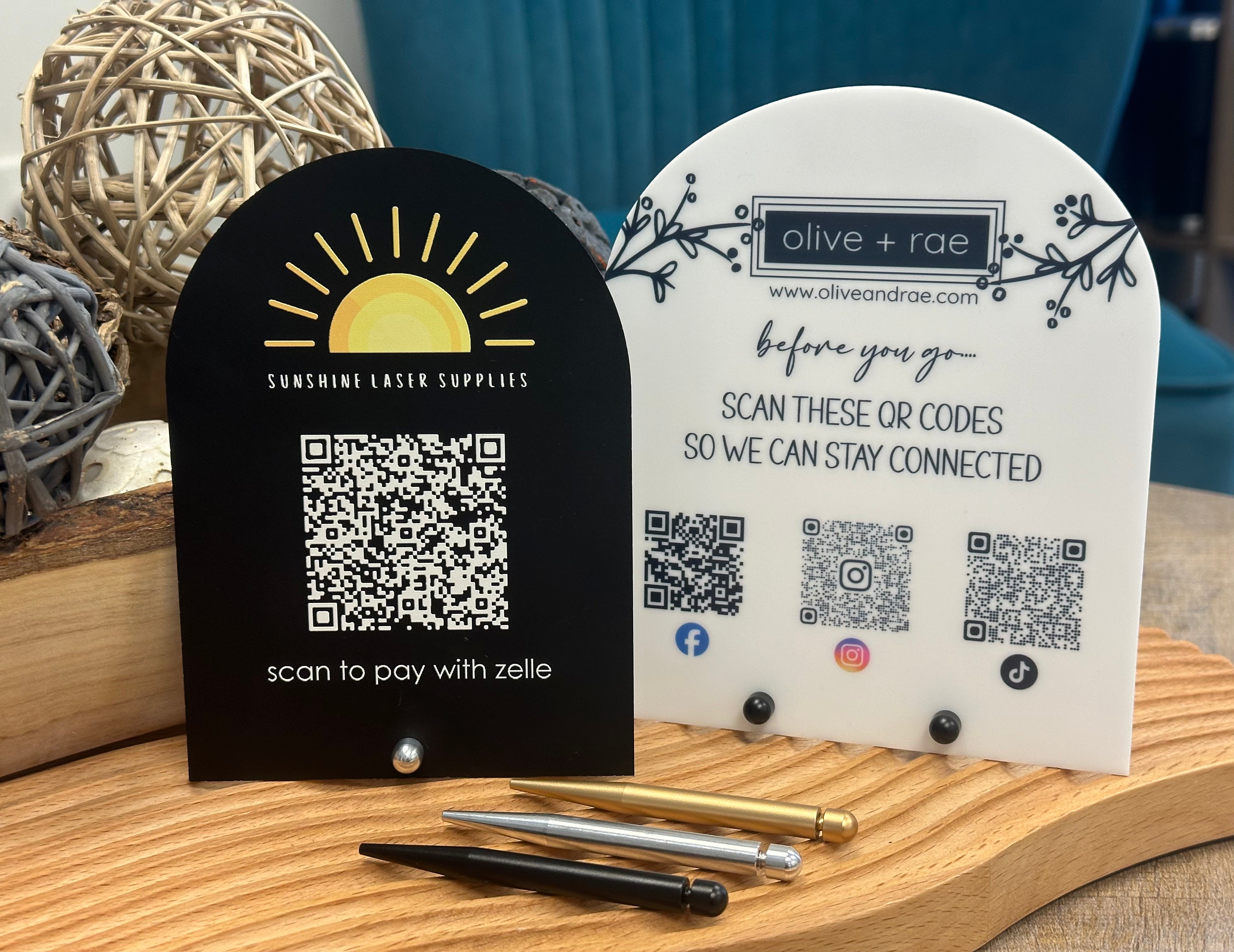 A.CE スクリーンプリント サイン入り WISH LESS購入 QR Code Table Top Sign – Sunshine Laser Supplies
