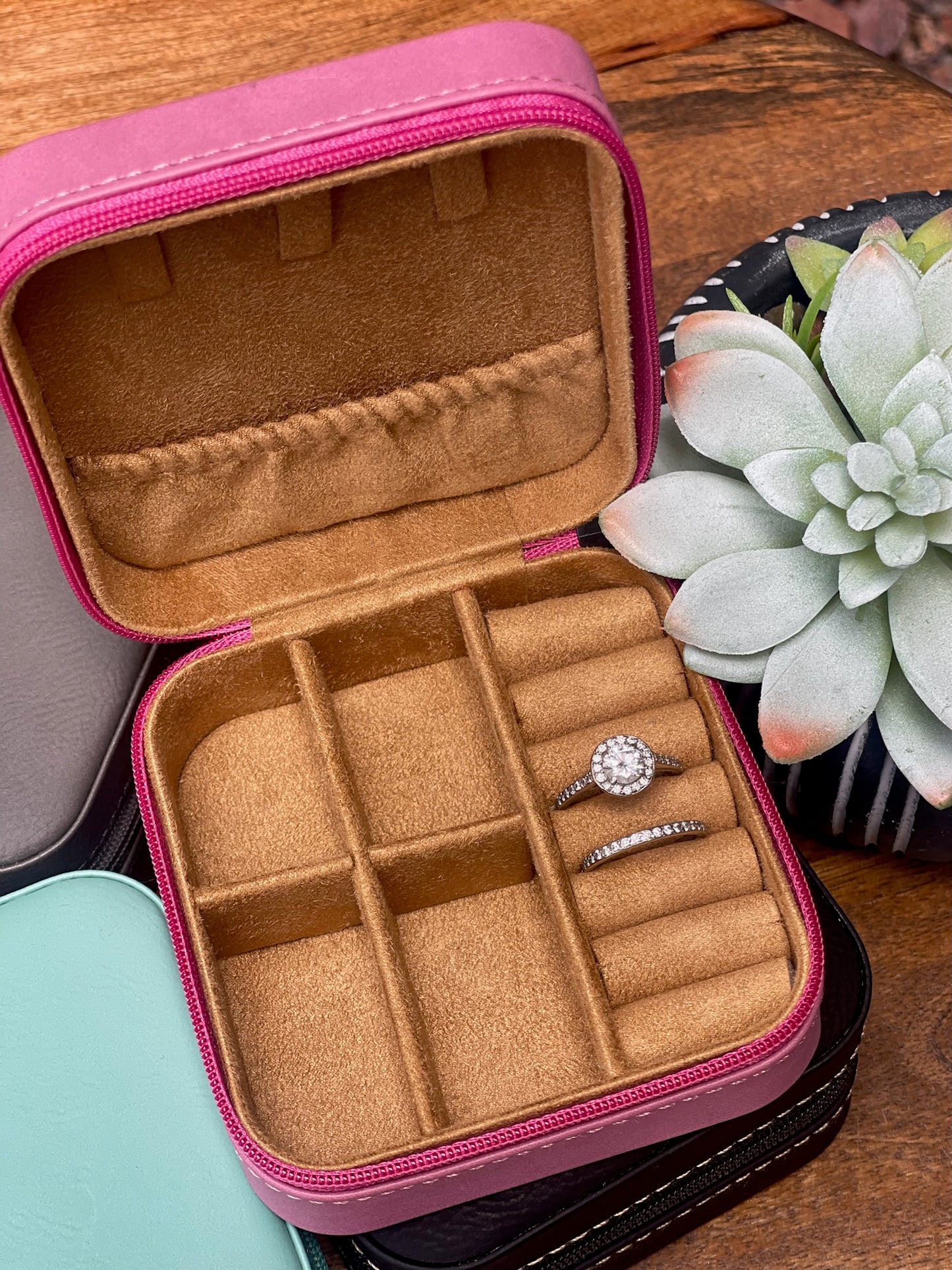 Leatherette Jewelry Box