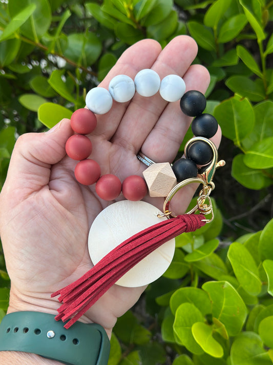 Pack of 5 Silicone Maroon Wristlets